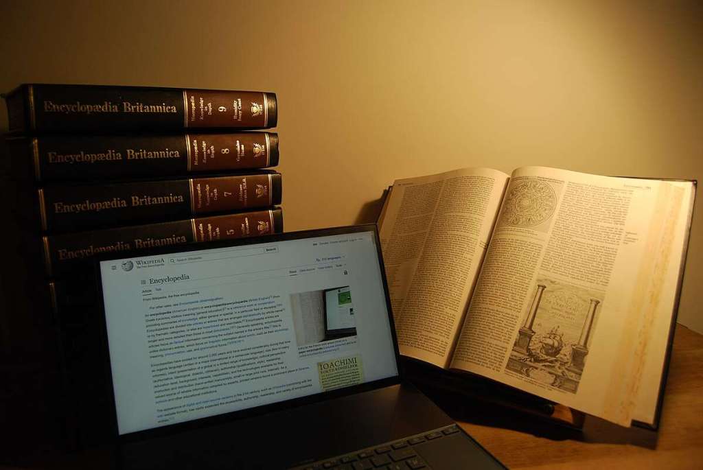 Ensiklopedia Modern yang Wajib Dicoba